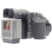 Hasselblad Ixpress CF132 Single Shot 22 MP Digital Camera Back with i Adapter Kit for Mamiya RB67 with Battery Charger
