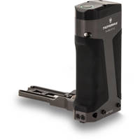 Tilta Tiltaing Side Power Handle Run/Stop Type I, Supports Sony F570 Battery, Tilta Gray
Tilta Tiltaing Side Power Handle Run/Stop Type I, Supports Sony F570 Battery, Tilta Gray