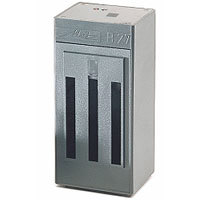 Moab Chinle Museum Case, 17" x 22" x 2-1/2", Black Book Cloth Exterior, Metal Clasps