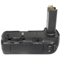 Targus Vertical Battery Grip for the Nikon D200 Digital SLR Camera