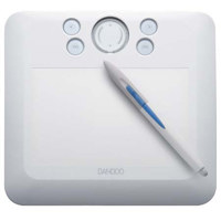 Wacom Bamboo Fun Small Size Tablet with Pen, Mouse & Graphics Software, for Mac & PC, White