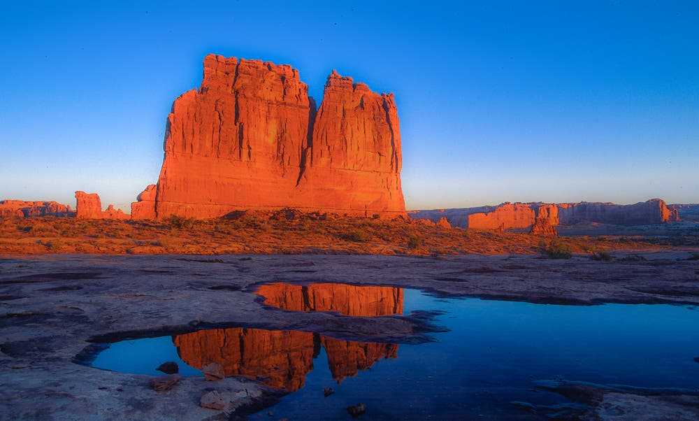 Landscapes of the American West: A Photographic Guide - ALC