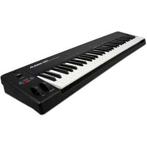 Alesis Q61 61-Key USB/MIDI Keyboard Controller Q61