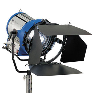 Arri Arrisun 40/25 2.5/4K HMI PAR: Picture 1 regular