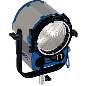 Arri T1 Location Fresnel, 1000 Watts, Stand Mount, Black 