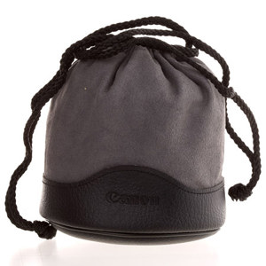  Canon LP1214 Soft Lens Case for 20-35mm f/3.5-4.5 USM, 20mm f/2.8 USM, 24mm f/1.4L USM, 35mm f/1.4L USM, EF/EFS Lenses 