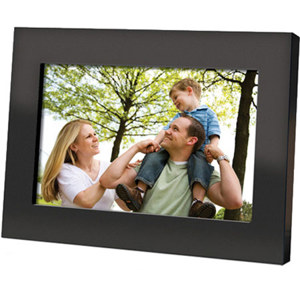 Coby DP700 7 inch Widescreen Digital Photo Frame: Picture 1 regular