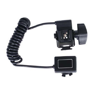  Adorama Off-Camera iTTL Coiled Flash Cord for All Nikon Digital SLR Cameras, with Flash Tilt Capability, Extends to 6' 