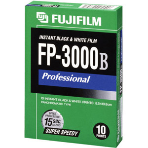 Fujifilm 15200772 Instant Black and White Print Film: Picture 1 regular