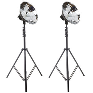  Flashpoint Cool Light Kit with 2 Reflectors, 8 55W Fluorescent Bulbs, (2200W Equivalant), with Stands 