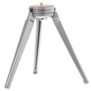  Giottos QU 500B Mini Tabletop Tripod, Supports 11 lbs, Maximum Height 2.2" 