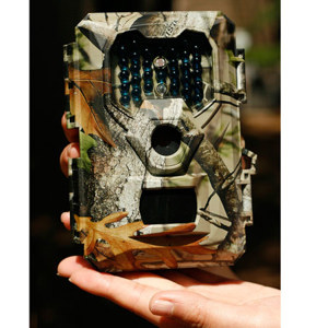  HCO Outdoor Uway U250B Blackout InfraRed Scouting Camera 