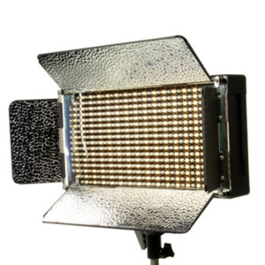 ikan IB500 Dual Color LED Studio Light: Picture 1 regular