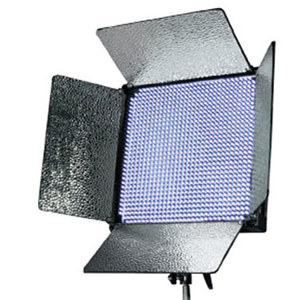  iKan ID1000 1x1' Field-Optimized LED Light with Remote Control, 12V to 14.4V Operating Volts 
