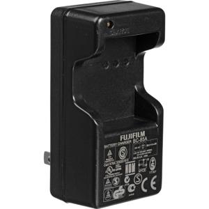 Image :  Fujifilm BC-85 Battery Charger for the NP-85 Rechargeable Lion-Battery Battery 
