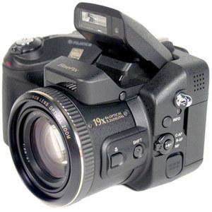 Fuji Finepix S7000 Dig Camera: Picture 1 regular