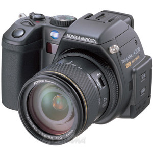 Minolta Dimage A200 Digital Camera: Picture 1 regular