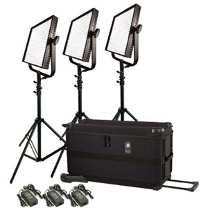  Litepanels Traveler Trio Package - contains: (2) 1X1 MONO Flood Daylight; (1) 1X1 MONO Spot Daylight; (3) 3-Riser Fold up Stand; (1) 4-Lite Rolling Case 
