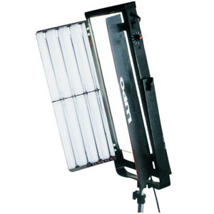 Lupo 101 Quadrilight 2000 4x55 Watt Fluorescent Light 101