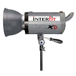Interfit INT454 Stellar XD 300W Second Fan Monolight: Picture 1 regular