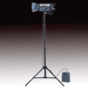 Interfit Photographic INT474 Stellar Xtreme Kit, with 300 watt Second AC/DC Powered Monolight, Stand & 2 Power Leads 