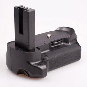 Image :  Phottix BG-D5000 Battery Grip with Vertical Button for Nikon D5000 DSLR 