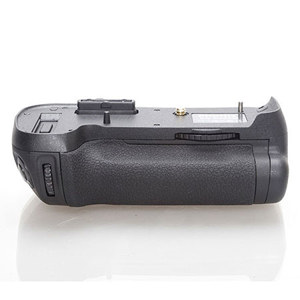 Phottix BG-D800M Magnesium Battery Grip for Nikon D800 Thumbnail Image