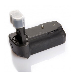 Image :  Phottix BG-50D Battery Grip for Canon 20D/30D/40D/50D Digital Cameras 
