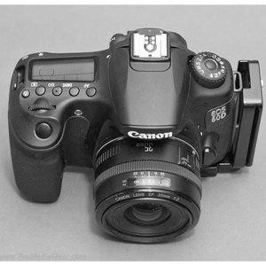 ProMediaGear PLC60D L-Bracket, Black: Picture 1 regular