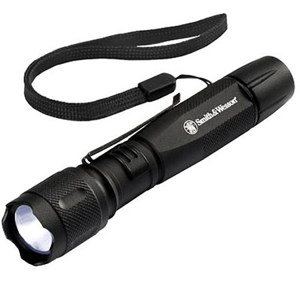 Smith & Wesson SW775CR Elite Cree LED Flashlight: Picture 1 regular