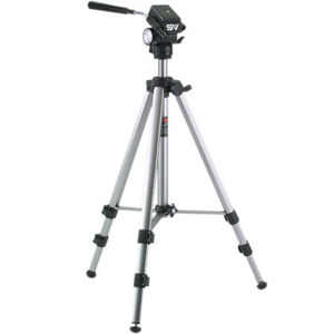  Smith-Victor 2800 Imperial Deluxe Tripod with 2 way Fluid Head. 