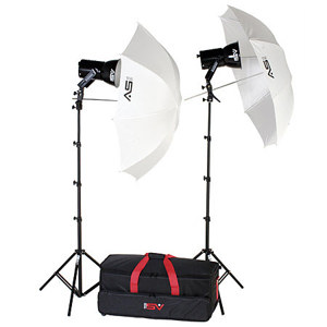  Smith-Victor KQ82 1200-Watt Ultra Quartz Lighting Kit with Light Cart on Wheels Carrying Case. 