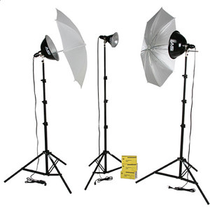  Smith-Victor KT750U 3-Light 750-Watt Thrifty Photoflood Kit with Umbrellas 
