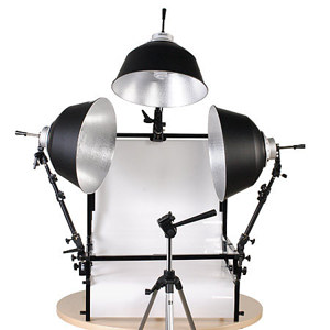  Smith-Victor TST-F3, 3 Light Fluorescent 1050 Watt (Tungsten Equivalent) Shooting Table Kit 