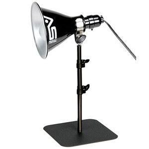  Smith-Victor Tabletop / Background Light Stand, 18" Telescoping Tube with Base Plate (light fixture not included) 