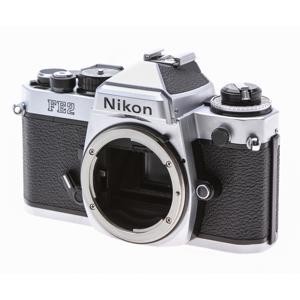 NIKON FE2 CHROME SLR CAMERA BODY, Meter not wor...: Picture 1 regular