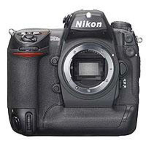 Nikon D2XS 12.4 Megapixels Digital SLR Camera Body: Picture 1 regular