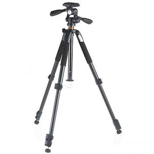  Vanguard Alta+ 233AP Aluminum Alloy Tripod with PH-22 Panhead, Maximum Height 63", Supports 6.6 lbs. 