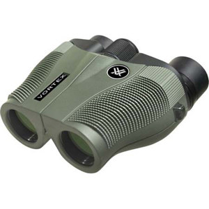  Vortex Optics 8x26 Vanquish Series Water Proof Porro Prism Binocular with 6.7 Degree Angle of View 