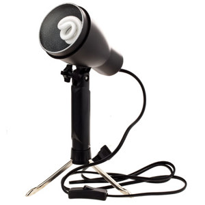  Adorama Reflector & 15Watt Fluorescent Bulb for DE/Shadow Box 