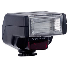  Vivitar DF186 Digital TTL Shoe Mount 4-Way Bounce/Swivel Auto-Focus Flash and Slave for Sony Digital SLR Cameras, Guide Number 30m (98') 