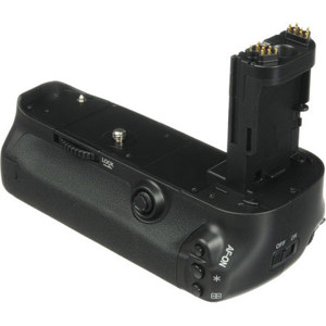 Vivitar PG-5DMIII Deluxe Power Grip for Canon EOS 5D Mark III Thumbnail Image
