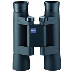  Zeiss 10x25 B T* Conquest Compact Water Resistant, Roof Prism Binocular with 5.4 Degree Angle of View, with High Quality Leather Case, U.S.A. 