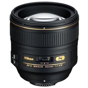 Nikon 85mm F/1.4: Picture 1 regular