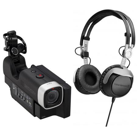 Zoom Q4: Picture 1 regular