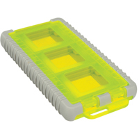 Gepe Card Safe Mini Holds 3 Memory Cards (XD, SD, MMC, RS-MMC, SD-Mini and Memory Stick Duo) Polyethylene, Neon.