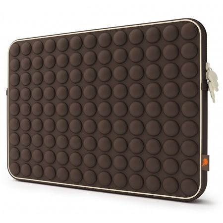 Cygnett Aerosphere Sleeve with Bubbles of Comfort for 15" MacBook Air, MacBook or MacBook Pro, Brown