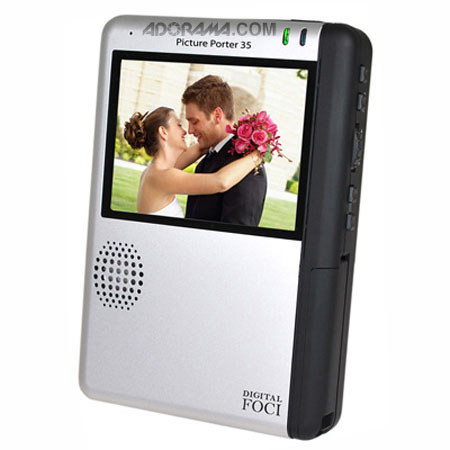Digital Foci Picture Porter 35, 3.5" Portable Digital Photo Manager with 500GB Hard Drive and Built-in Card Reader image