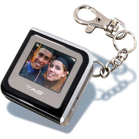 Tao Electronics 1.4-Inch Digital Picture Keychain (Square image