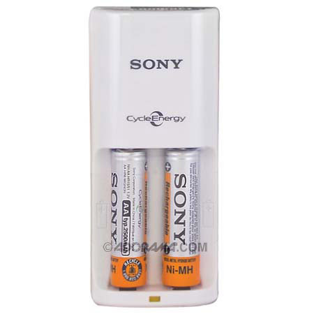 Sony Compact Charger with 2 2500 mAh Nickel Metal Hydride (NiMH) AA Rechargeable Batteries image
